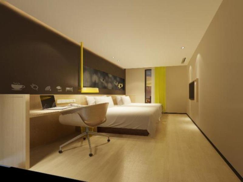 7Days Inn Yunfu Luoding Central Extérieur photo