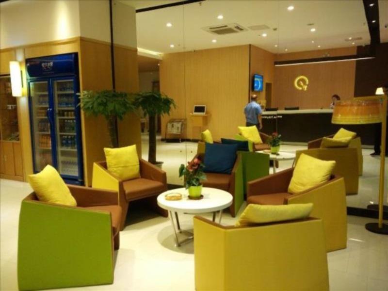 7Days Inn Yunfu Luoding Central Extérieur photo