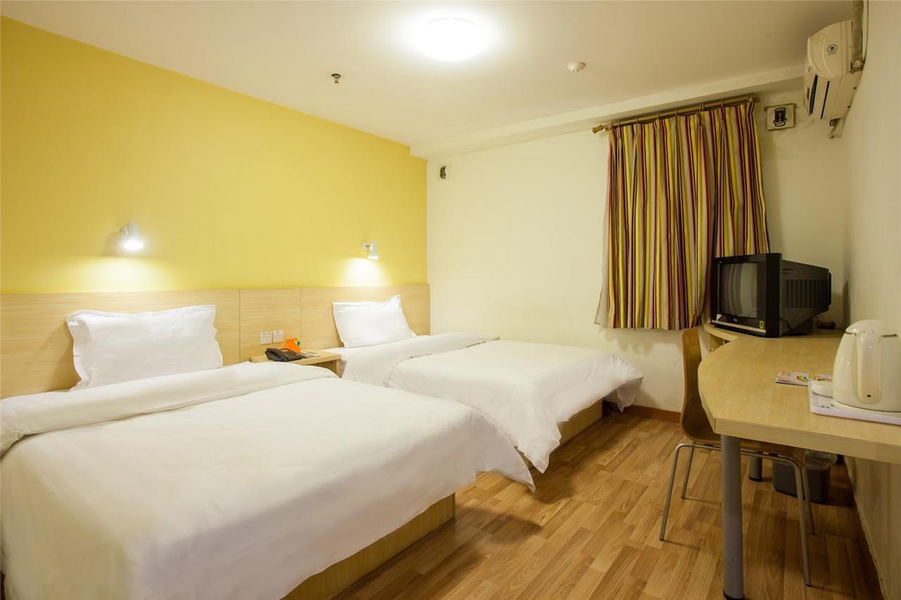 7Days Inn Yunfu Luoding Central Extérieur photo