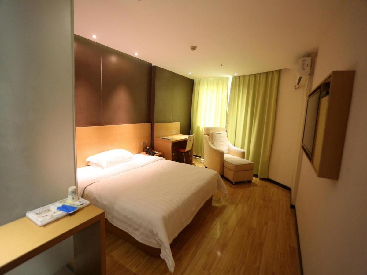 7Days Inn Yunfu Luoding Central Extérieur photo
